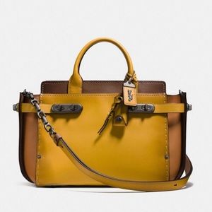 Coach 1941 Double Swagger in Flax Multi 25831